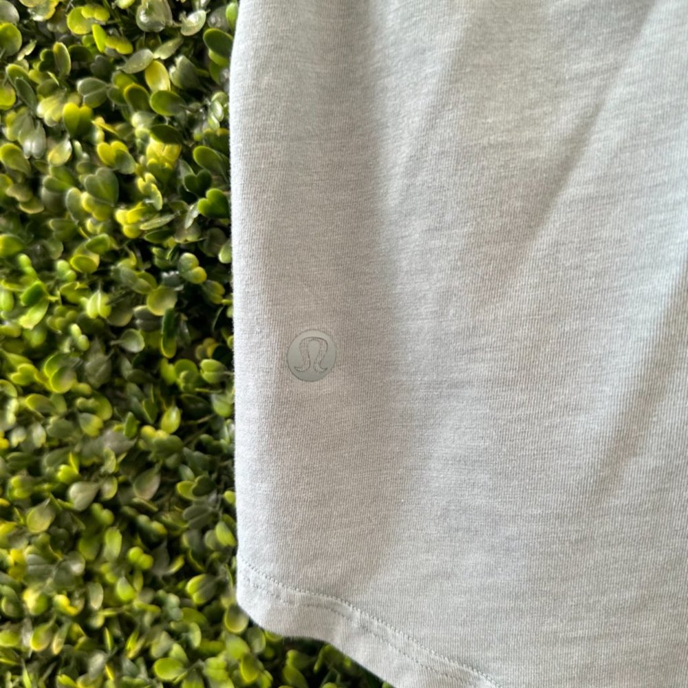 (P242) 🍋 LULULEMON TANK Sz 12/14*** - Picture 6 of 6